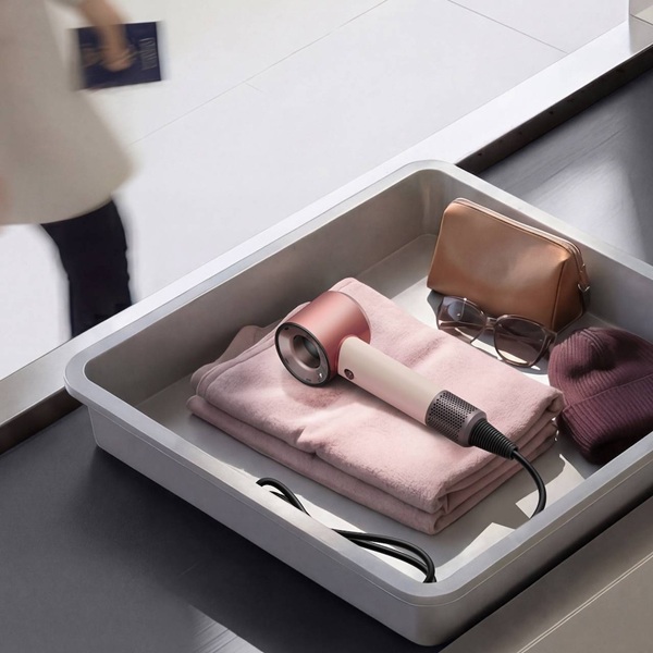 Dyson-Supersonic-Travel-Ceramic-Pink-Rose-HD19-492457-fen-za-kosu-1